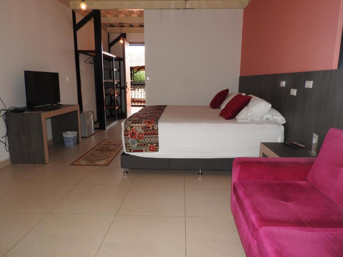 Villa Juana Hotel Cerritos ภายนอก รูปภาพ