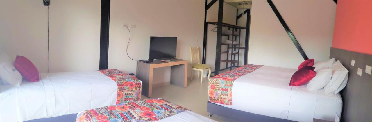 Villa Juana Hotel Cerritos ภายนอก รูปภาพ