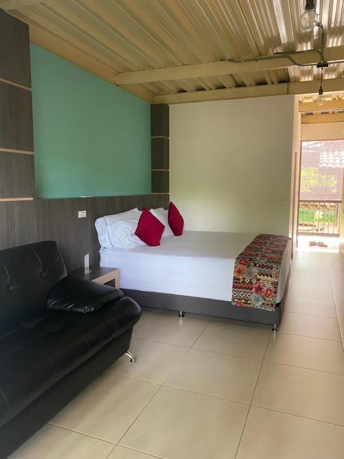 Villa Juana Hotel Cerritos ภายนอก รูปภาพ
