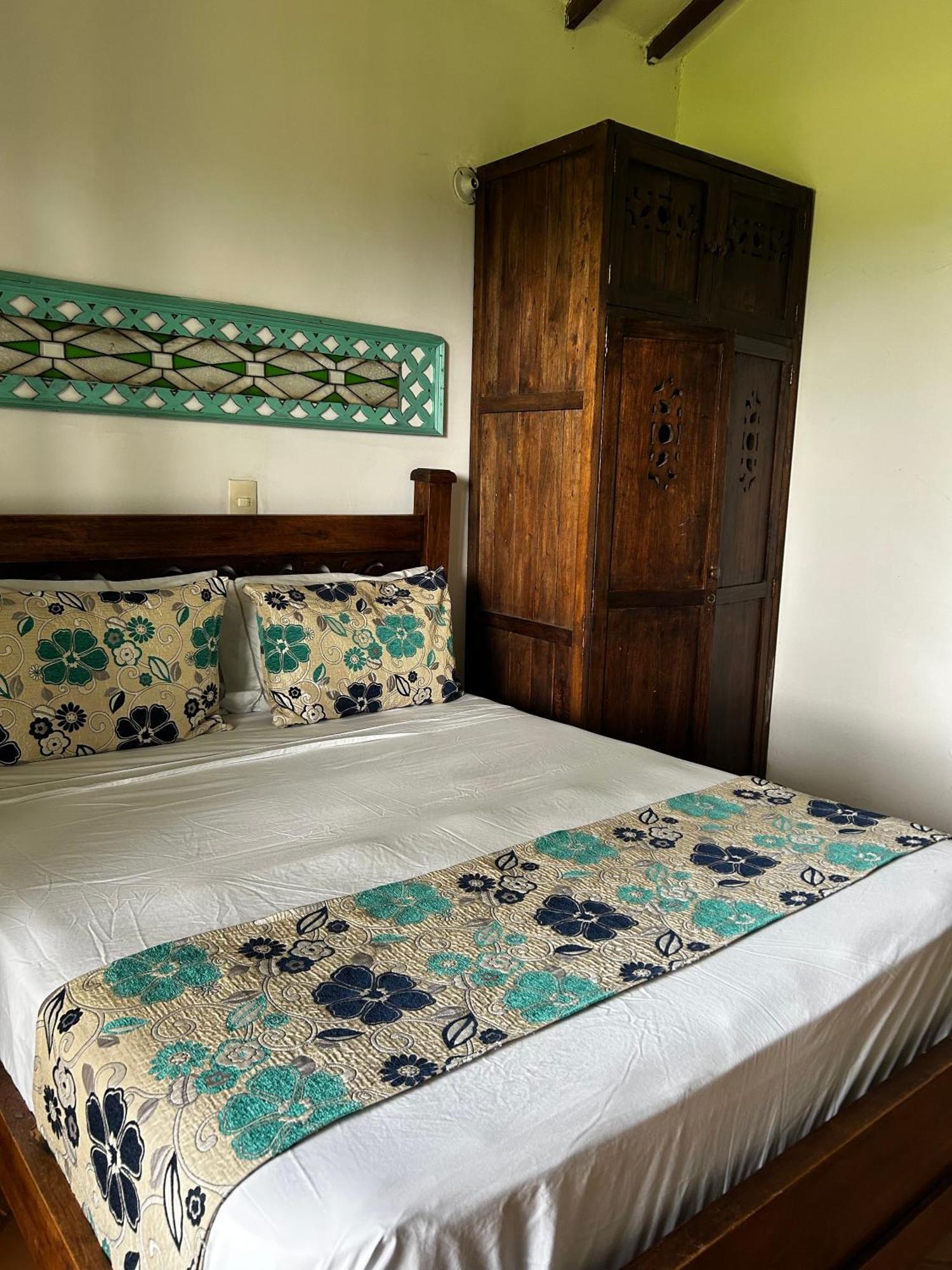 Villa Juana Hotel Cerritos ภายนอก รูปภาพ